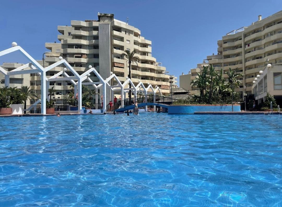 El Estudio De La Playa Benalbeach 317 Terraza Vistas Al Mar بينالماذينا المظهر الخارجي الصورة